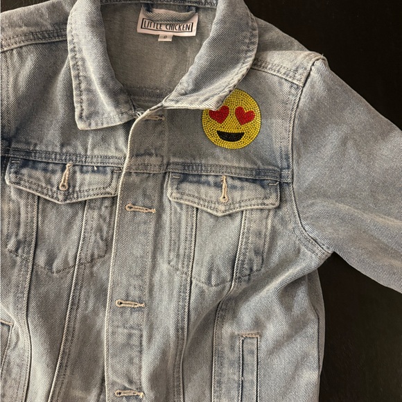 Stylish Kids Denim Jacket with Colorful Patches - Picture 3 of 4